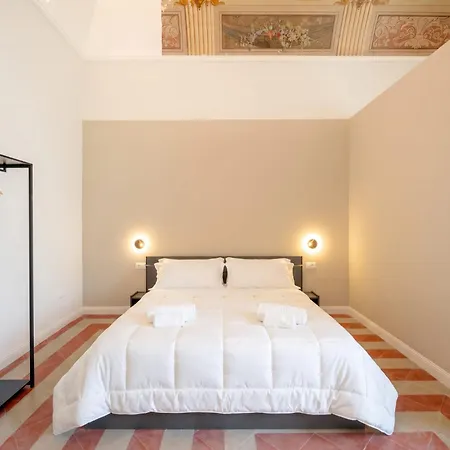 Hub 3 Aparthotel